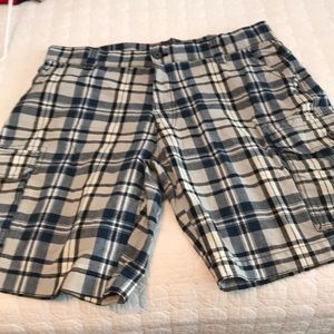 Men’s cargo shorts